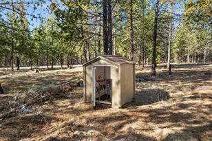 16052 Eagles Nest Rd, La Pine, OR 97739 - Photo 13