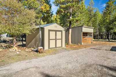 16052 Eagles Nest Road, La Pine, OR 97739 - Photo 11