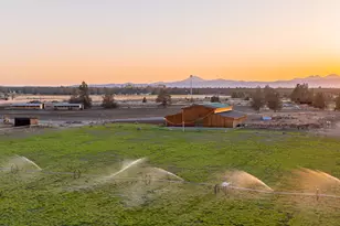 23636 Ten Barr Trl, Bend, OR 97701 - Photo 45