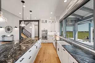 23636 Ten Barr Trl, Bend, OR 97701 - Photo 15