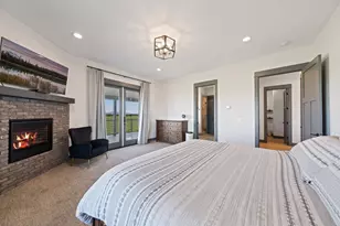 23636 Ten Barr Trl, Bend, OR 97701 - Photo 27