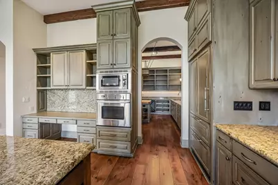 1918 Stevens Road, Eagle Point, OR 97524 - Photo 17