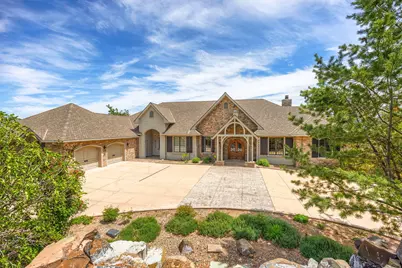 1918 Stevens Road, Eagle Point, OR 97524 - Photo 3