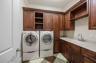 1918 Stevens Rd, Eagle Point, OR 97524 - Photo 59