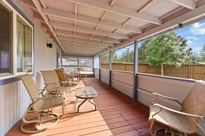 61556 Twin Lakes Loop, Bend, OR 97702 - Photo 15