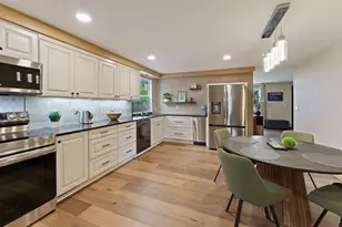 61556 Twin Lakes Loop, Bend, OR 97702 - Photo 3