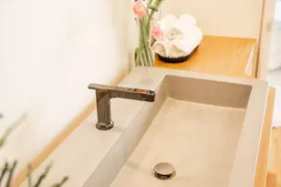 61913 Hosmer Lake Dr, Bend, OR 97702 - Photo 41