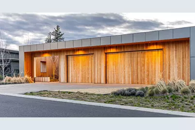 61913 Hosmer Lake Drive, Bend, OR 97702 - Photo 3