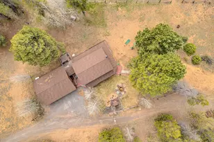 54445 Huntington Rd, Bend, OR 97707 - Photo 105