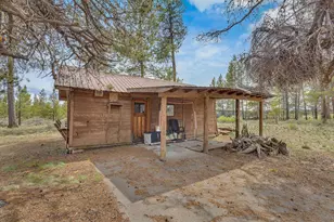 54445 Huntington Rd, Bend, OR 97707 - Photo 97