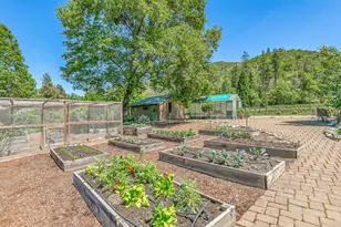 13587 Hwy 238, Applegate, OR 97530 - Photo 87