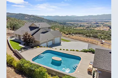 4002 Dry Creek Road, Medford, OR 97504 - Photo 47