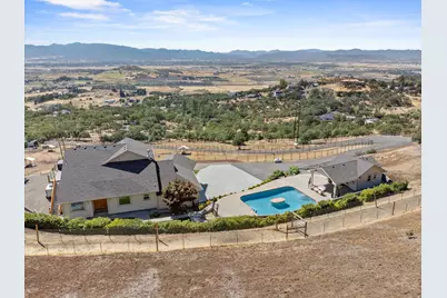 4002 Dry Creek Road, Medford, OR 97504 - Photo 43