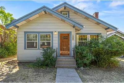 1902 Esplanade Avenue, Klamath Falls, OR 97601 - Photo 1