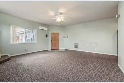 1633 Division Street, Klamath Falls, OR 97601 - Photo 9