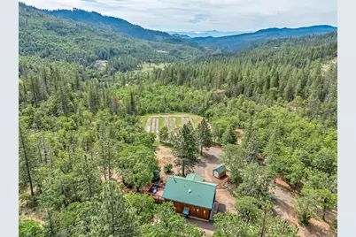 5551 Or-227, Trail, OR 97541 - Photo 33