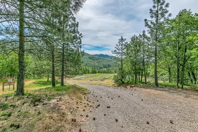 5551 Or-227, Trail, OR 97541 - Photo 45