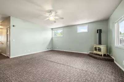 1633 Division Street, Klamath Falls, OR 97601 - Photo 9