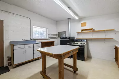 1633 Division Street, Klamath Falls, OR 97601 - Photo 35