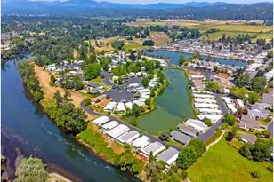 219 Kingsbury Dr, Grants Pass, OR 97526 - Photo 17