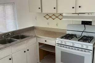 6800 S 6th St, Klamath Falls, OR 97603 - Photo 3