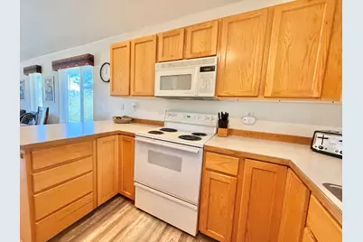 10613 Cormorant Court, Klamath Falls, OR 97601 - Photo 5