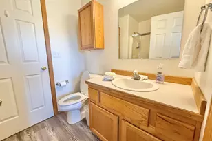 10613 Cormorant Ct, Klamath Falls, OR 97601 - Photo 15