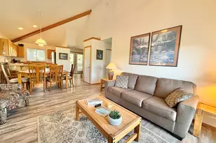 10613 Cormorant Ct, Klamath Falls, OR 97601 - Photo 3