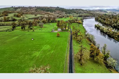 1104 Rio Nes Lane, Roseburg, OR 97470 - Photo 11
