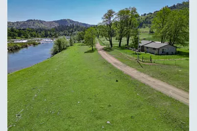 1104 Rio Nes Lane, Roseburg, OR 97470 - Photo 41