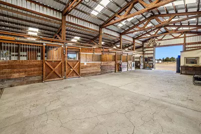 24166 Dodds Road, Bend, OR 97701 - Photo 47