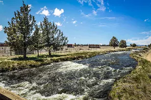 24166 Dodds Rd, Bend, OR 97701 - Photo 57