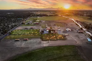 24166 Dodds Rd, Bend, OR 97701 - Photo 53