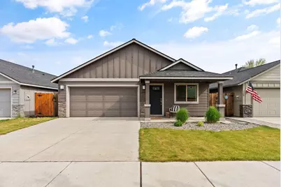 2985 NW Cedar Avenue, Redmond, OR 97756 - Photo 1