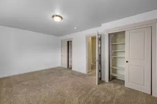 20560 Boyd Ct, Bend, OR 97701 - Photo 27