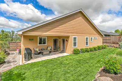 218 Cambridge Terrace, Eagle Point, OR 97524 - Photo 17