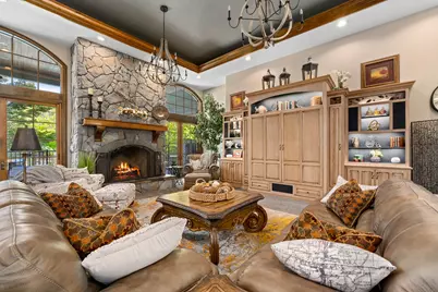 1126 NW Morgan Lane, Grants Pass, OR 97526 - Photo 9