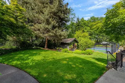 1126 NW Morgan Lane, Grants Pass, OR 97526 - Photo 55