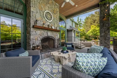 1126 NW Morgan Lane, Grants Pass, OR 97526 - Photo 45