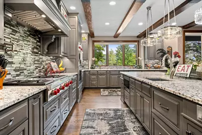 1126 NW Morgan Lane, Grants Pass, OR 97526 - Photo 13