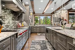 1126 NW Morgan Ln, Grants Pass, OR 97526 - Photo 13