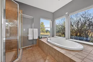 2932 NW Fairway Heights Dr, Bend, OR 97703 - Photo 35