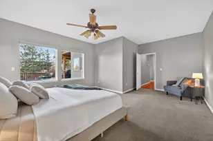 2932 NW Fairway Heights Dr, Bend, OR 97703 - Photo 31