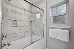 2932 NW Fairway Heights Dr, Bend, OR 97703 - Photo 39