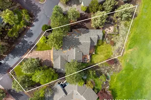 2932 NW Fairway Heights Dr, Bend, OR 97703 - Photo 67