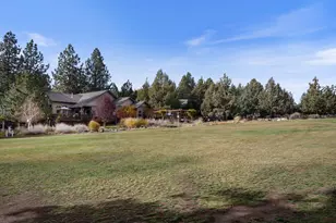 2932 NW Fairway Heights Dr, Bend, OR 97703 - Photo 57