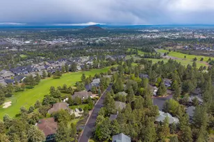 2932 NW Fairway Heights Dr, Bend, OR 97703 - Photo 65