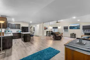 53349 Woodstock Dr, La Pine, OR 97739 - Photo 9