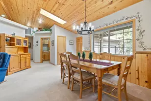 57584 Whistler Ln, Sunriver, OR 97707 - Photo 9
