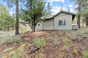 57584 Whistler Ln, Sunriver, OR 97707 - Photo 9